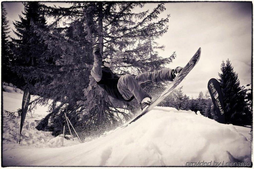 Saanewald Lodge Saanenmöser Buitenkant foto